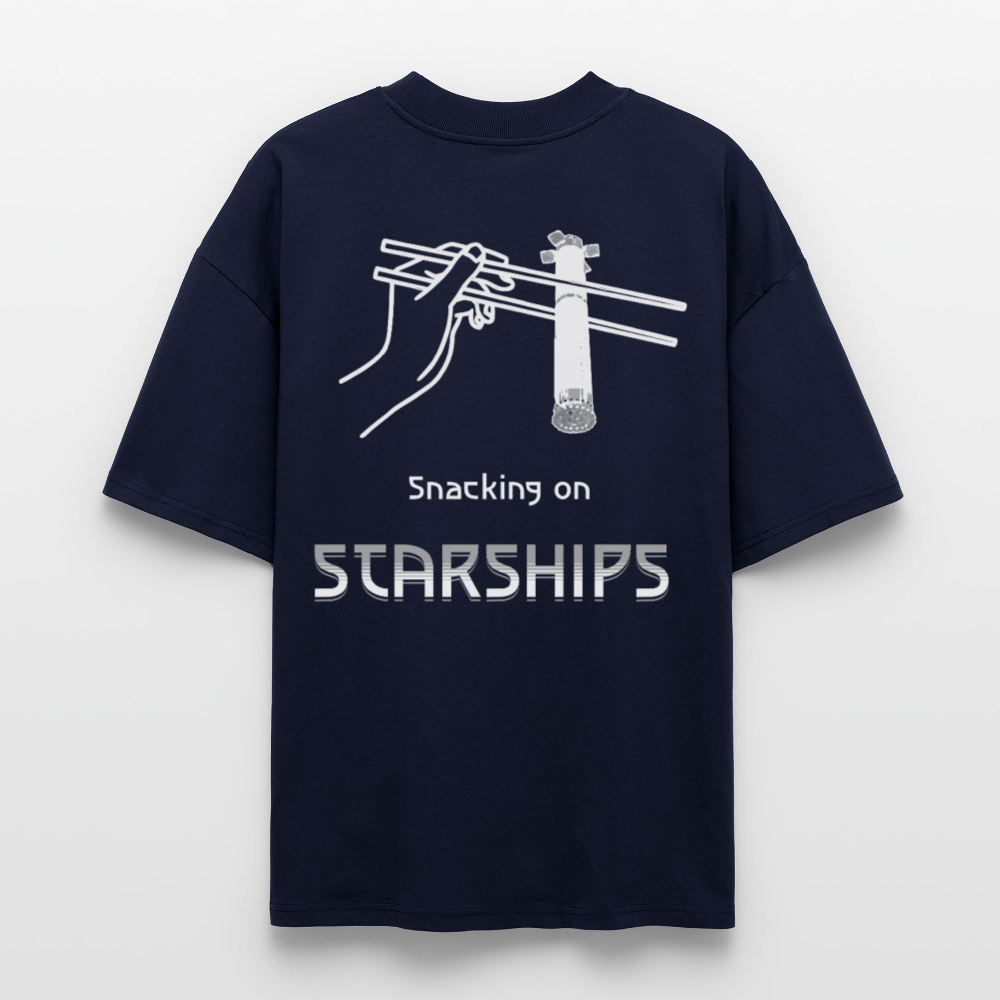 Space Shirt „Snacking on Starships“ | Bio-Shirt mit Rückendruck im Oversized Fit | 100% Organic - Navy
