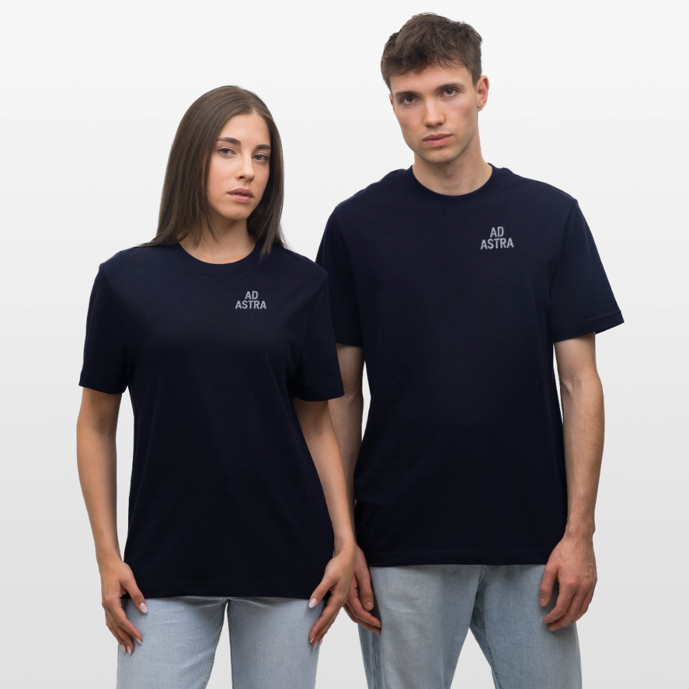 AD ASTRA Bestickung auf Organic Unisex Relaxed Fit Shirt | Nachhaltiges Space-Design mit 100% Bio-Baumwolle - Navy