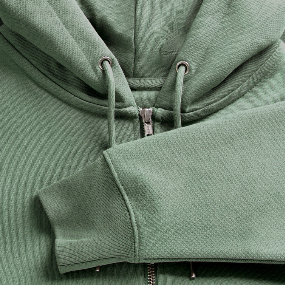 Tired Engineer Club Zipper Hoodie – Bio Unisex mit Statement | Planet Pioneers - Helles Graugrün