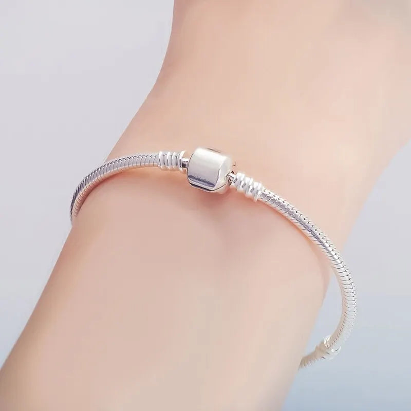 925 Sterling Silber Schlangenarmband für Damen – Handgemachtes Snake Chain Charm-Armband mit sicherem Magnetverschluss