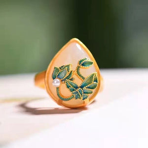 Vergoldeter Lotus-Ring mit Emaille & Perlendetail | Unisex, offen, handbemalt, asiatischer Stil